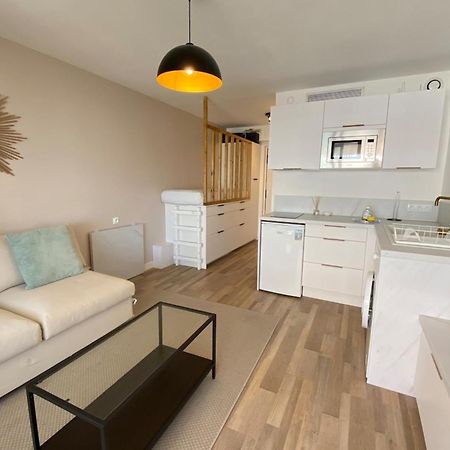 06Ai - Beautiful Renovated Studio - Sea And Pool View Vallauris Luaran gambar