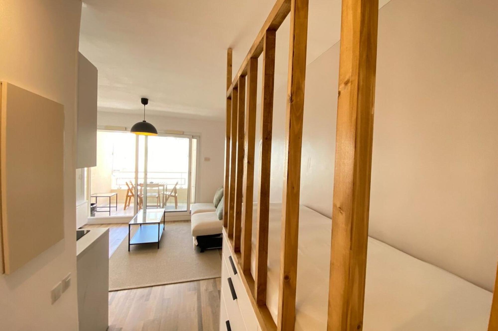 06Ai - Beautiful Renovated Studio - Sea And Pool View Vallauris Luaran gambar